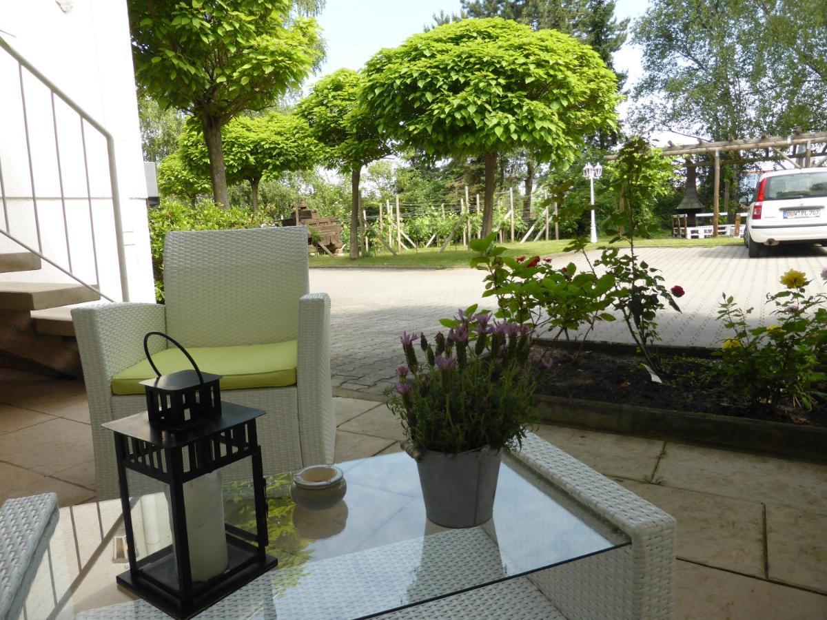 Gaestehaus Eschment Bissersheim Exterior photo